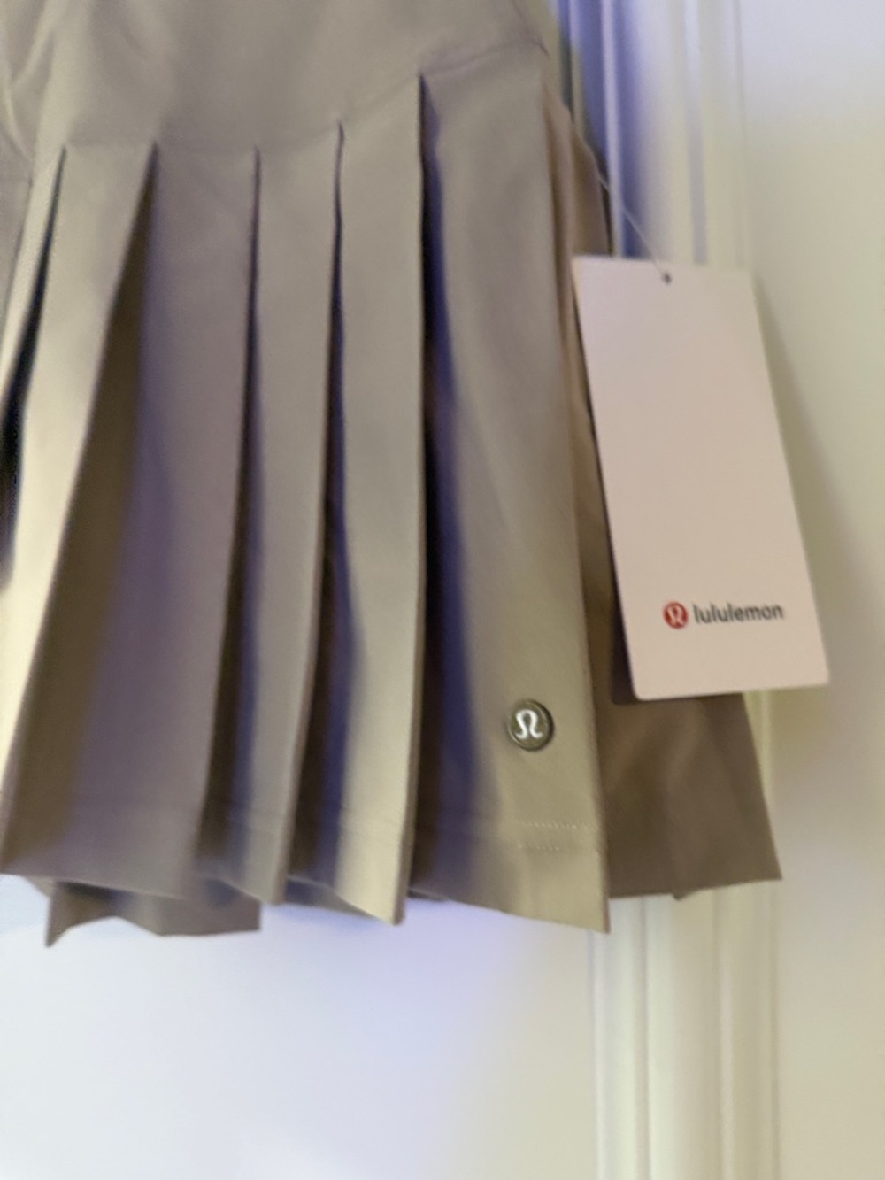 lululemon athletica Drop-Waist Pleated Golf Skirt in Khaki - Picture 3 of 7